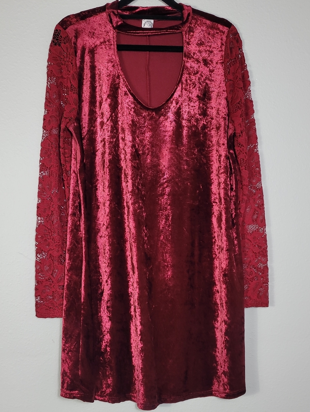 Sun & Moon Velvet Lace Sleeve Dress Size Medium Burgundy 90s Holiday